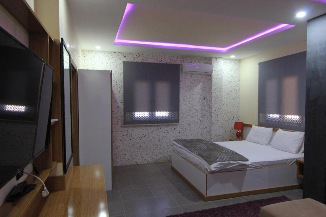 Turkuaz Residence Hotel Istanbul Exterior photo